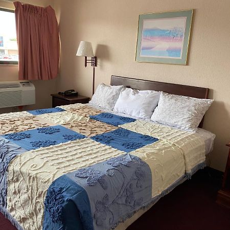 Regency Inn 페른 파크 외부 사진