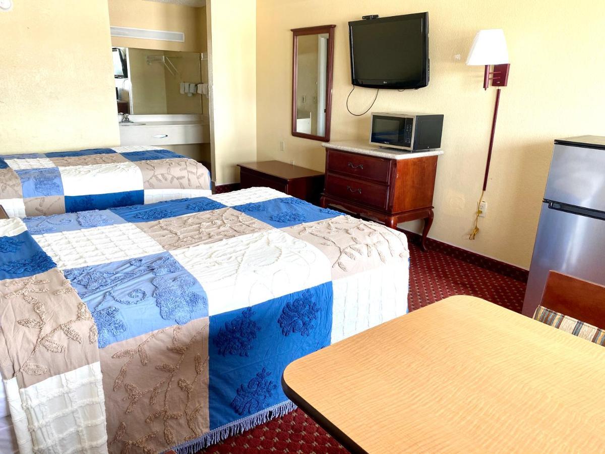 Regency Inn 페른 파크 외부 사진